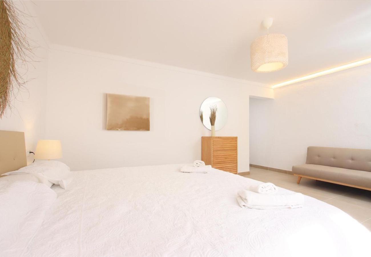Ferienhaus Relax Just Outside Recently Renovated By Renthousing *