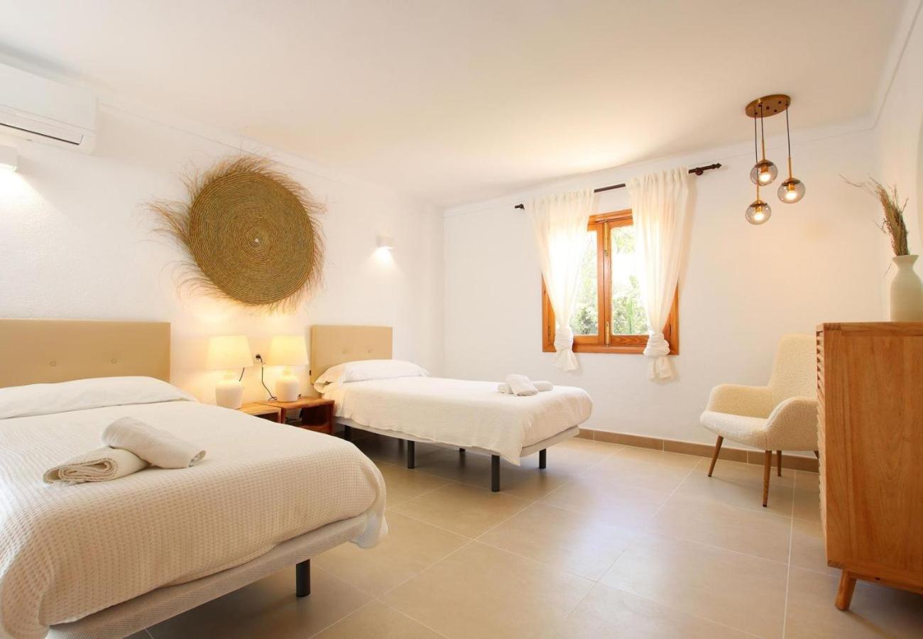 Ferienhaus Relax Just Outside Recently Renovated By Renthousing *